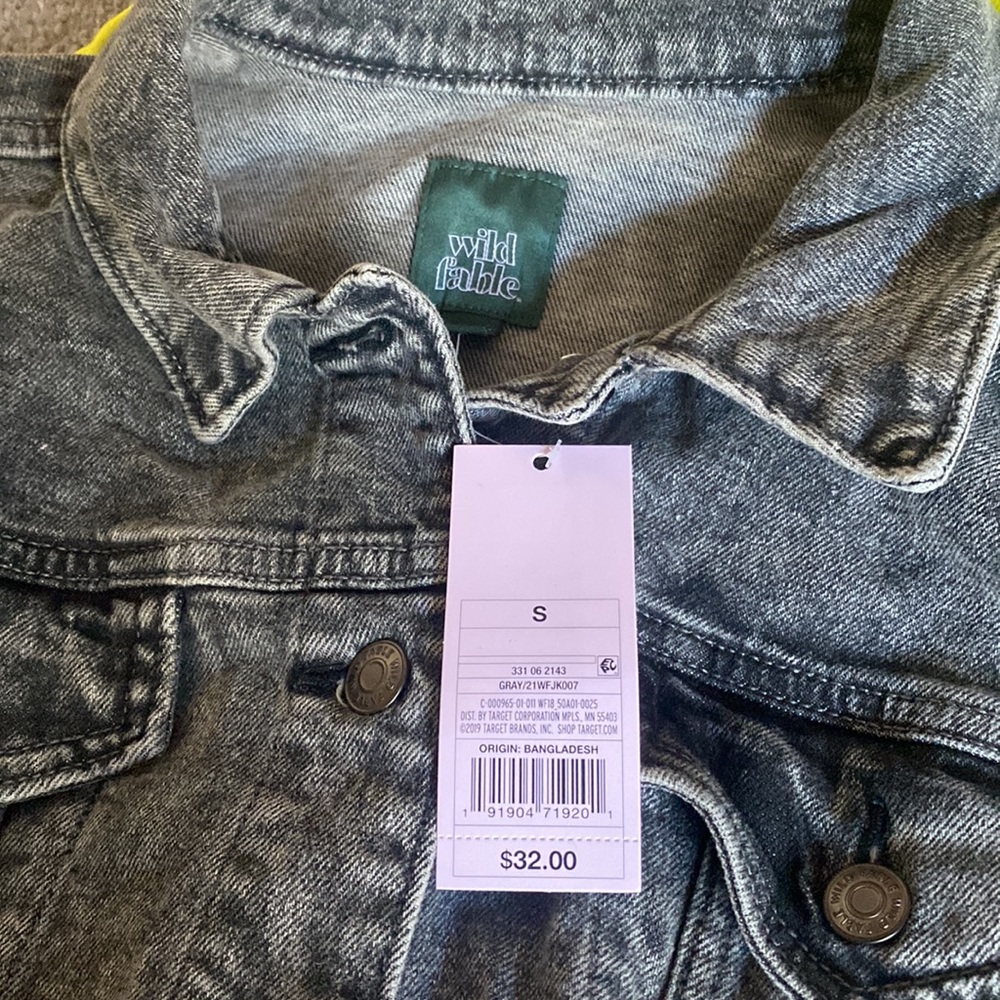 Few denim jacket - Picture 2 of 2